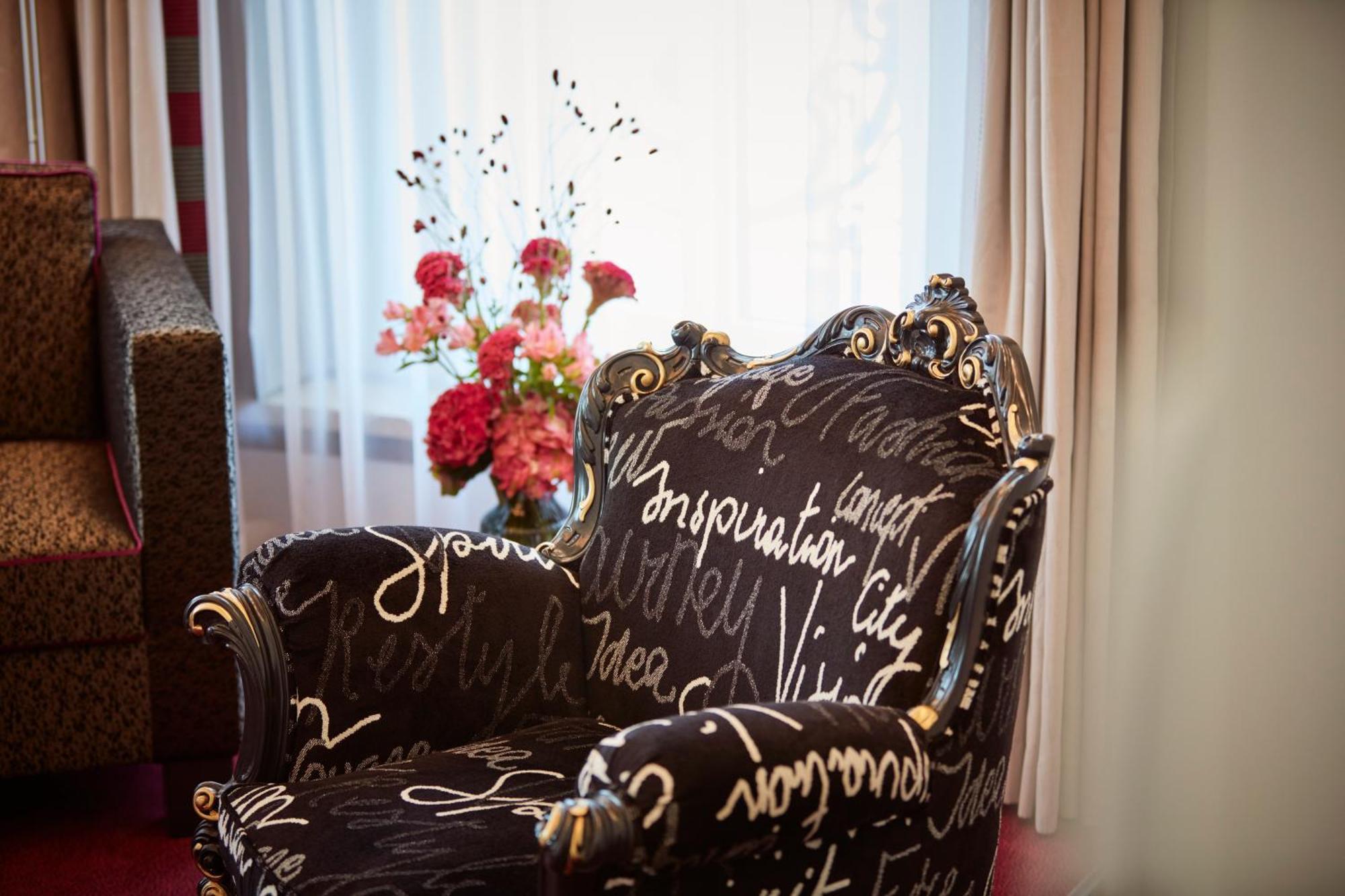 The Dufour By Hotel Schweizerhof Zuerich エクステリア 写真
